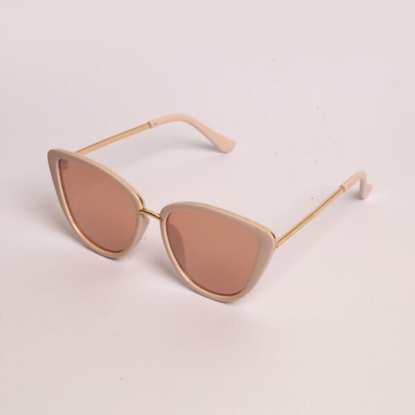 Cat Eye - Image 3
